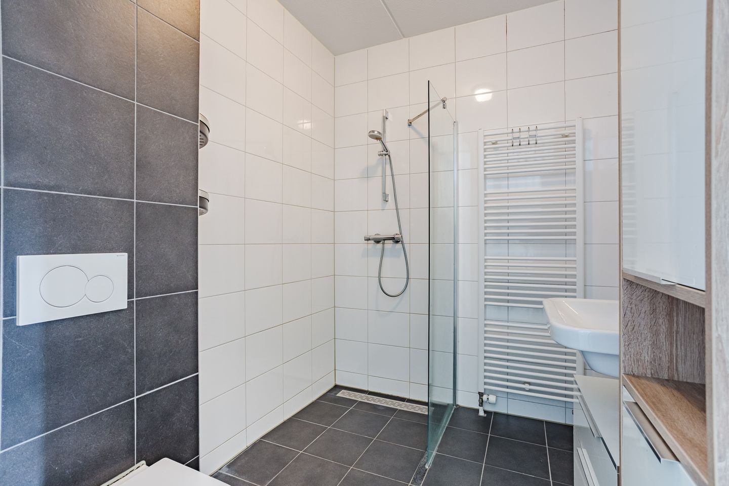 Photo 4 of Handboogstraat 8