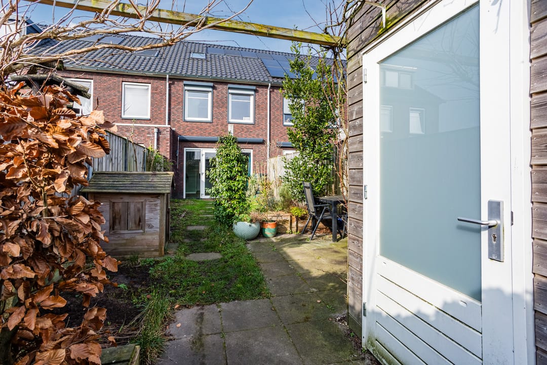 Photo 38 of Handboogstraat 8