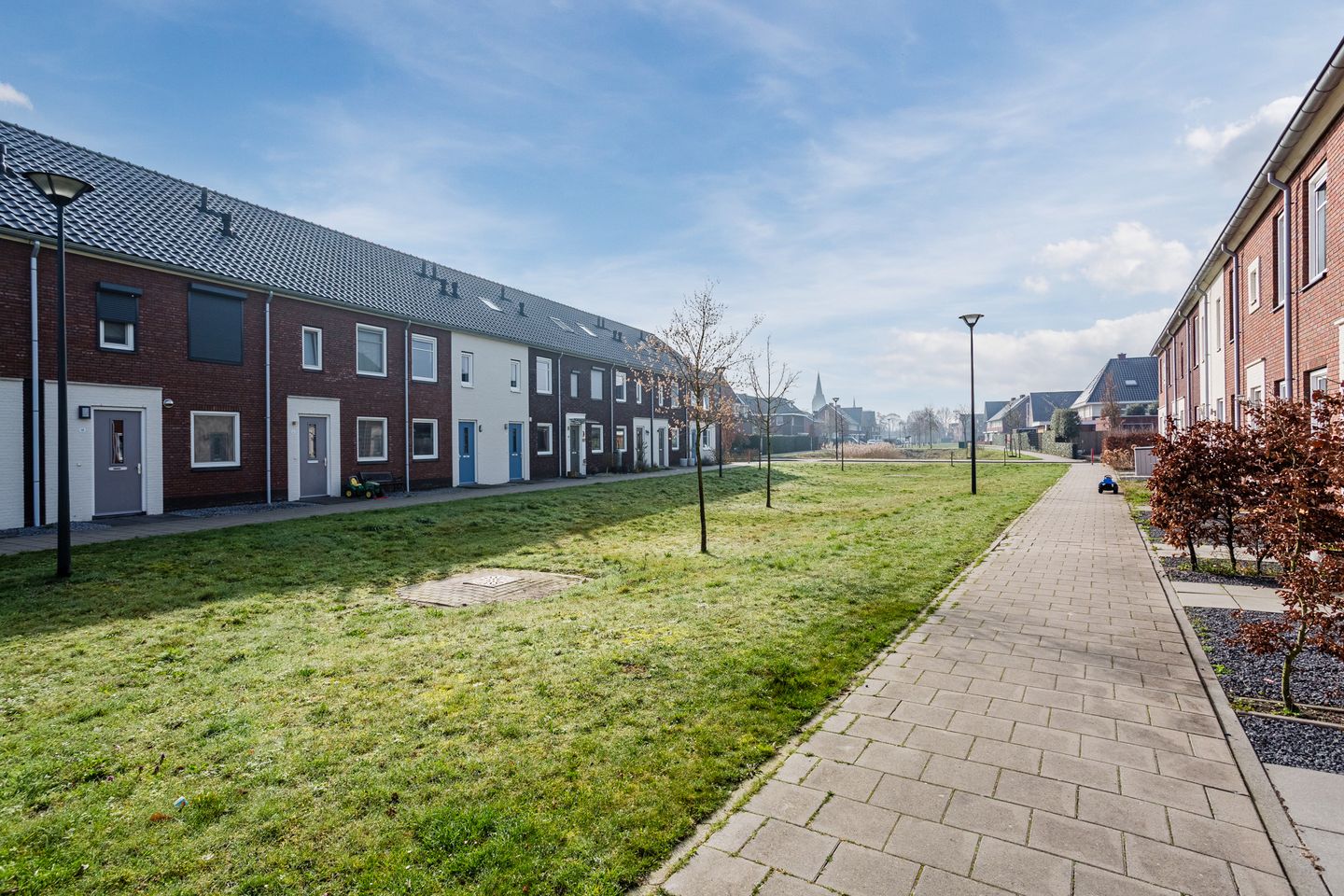 Photo 44 of Handboogstraat 8
