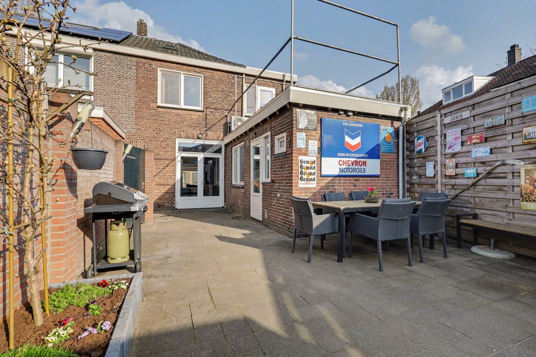 Photo 38 of Lovensestraat 51