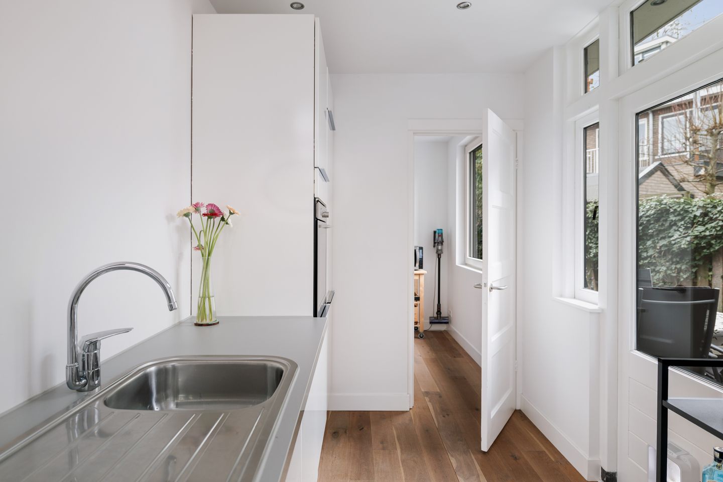 Photo 14 of Bouwerstraat 4