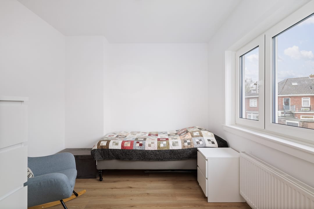 Photo 23 of Bouwerstraat 4