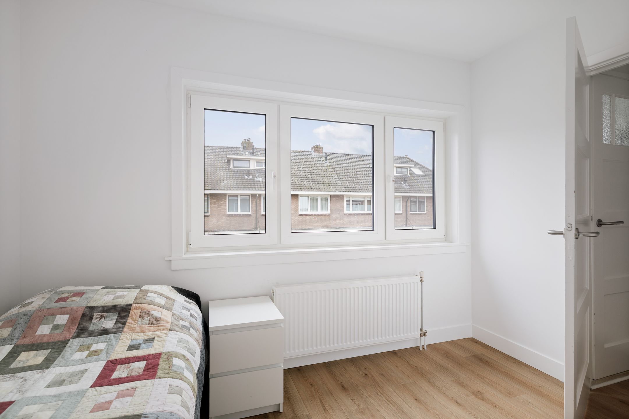 Photo 24 of Bouwerstraat 4