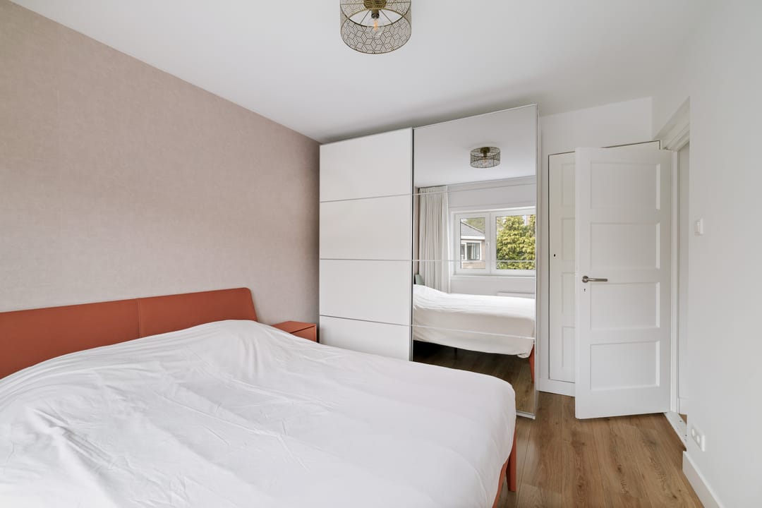 Photo 22 of Bouwerstraat 4