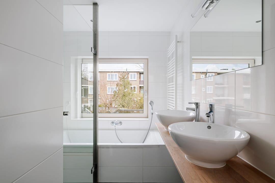 Photo 26 of Bouwerstraat 4