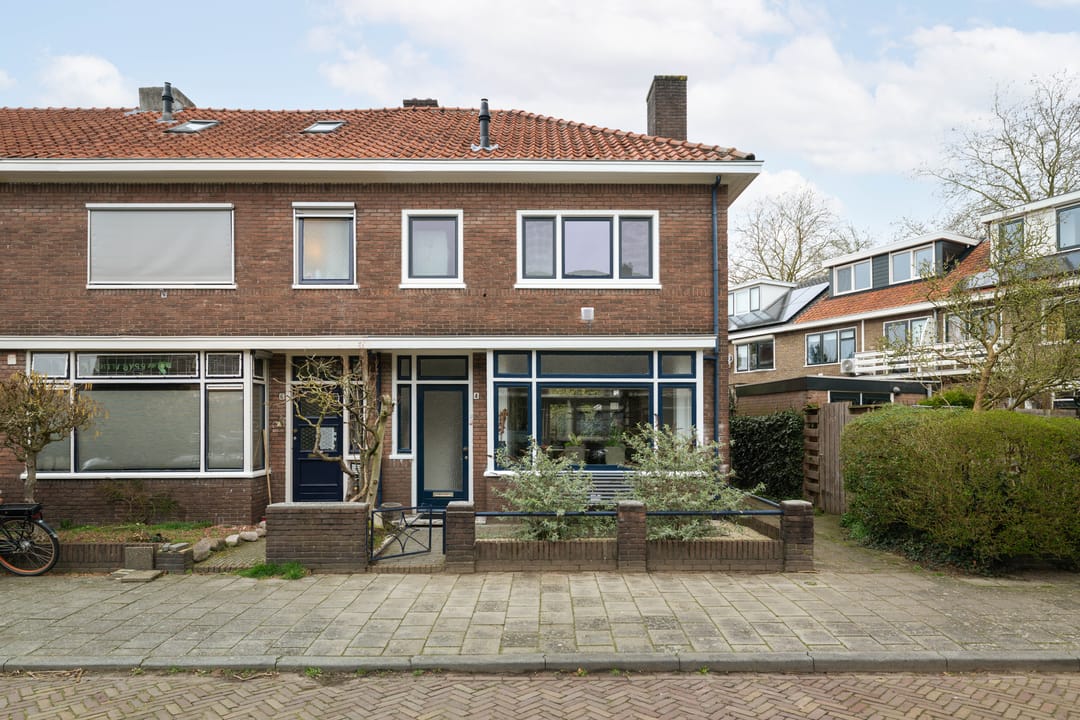 Photo 41 of Bouwerstraat 4