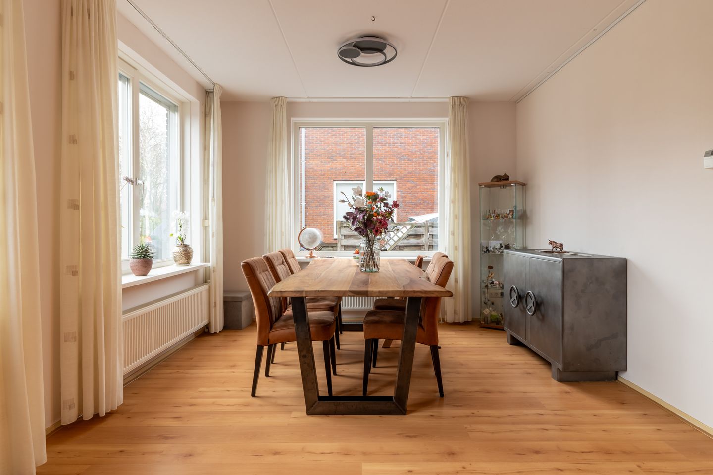 Photo 10 of Douwe van Epemastraat 7