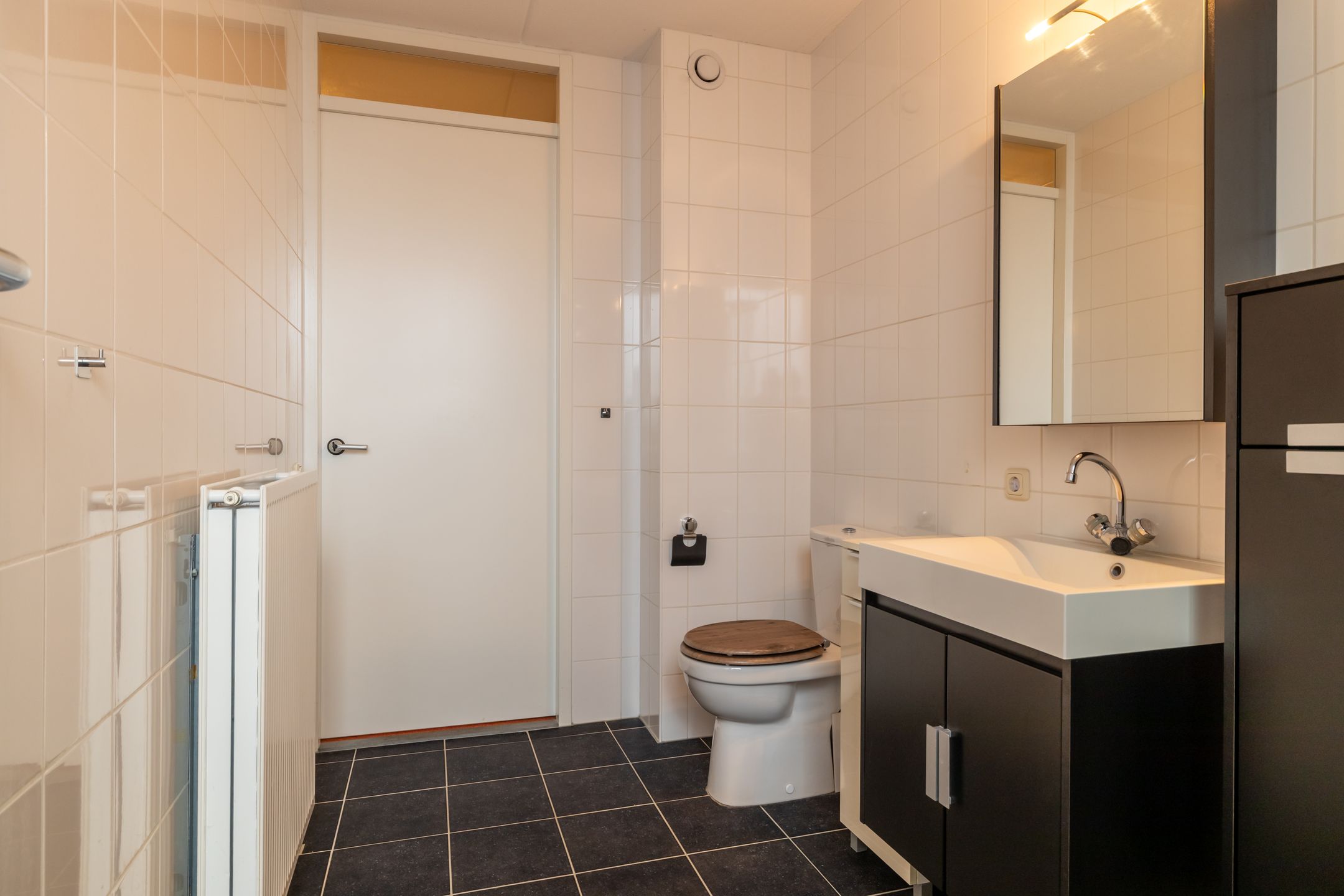 Photo 18 of Douwe van Epemastraat 7