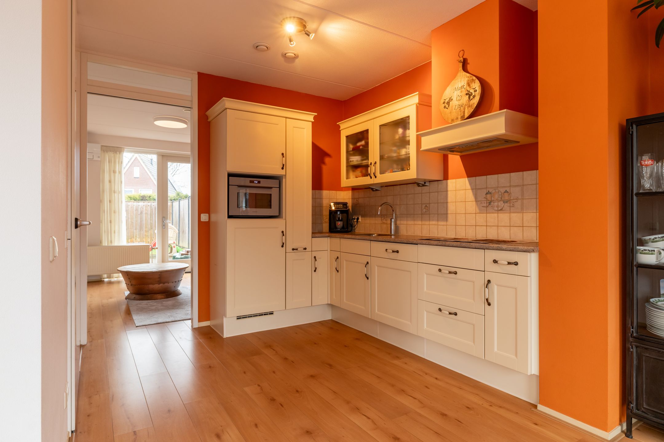 Photo 12 of Douwe van Epemastraat 7