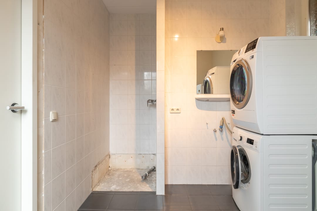 Photo 23 of Douwe van Epemastraat 7