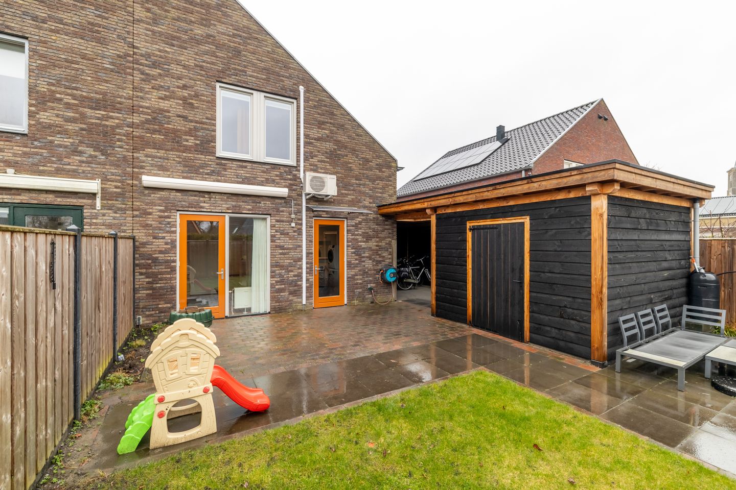 Photo 29 of Douwe van Epemastraat 7