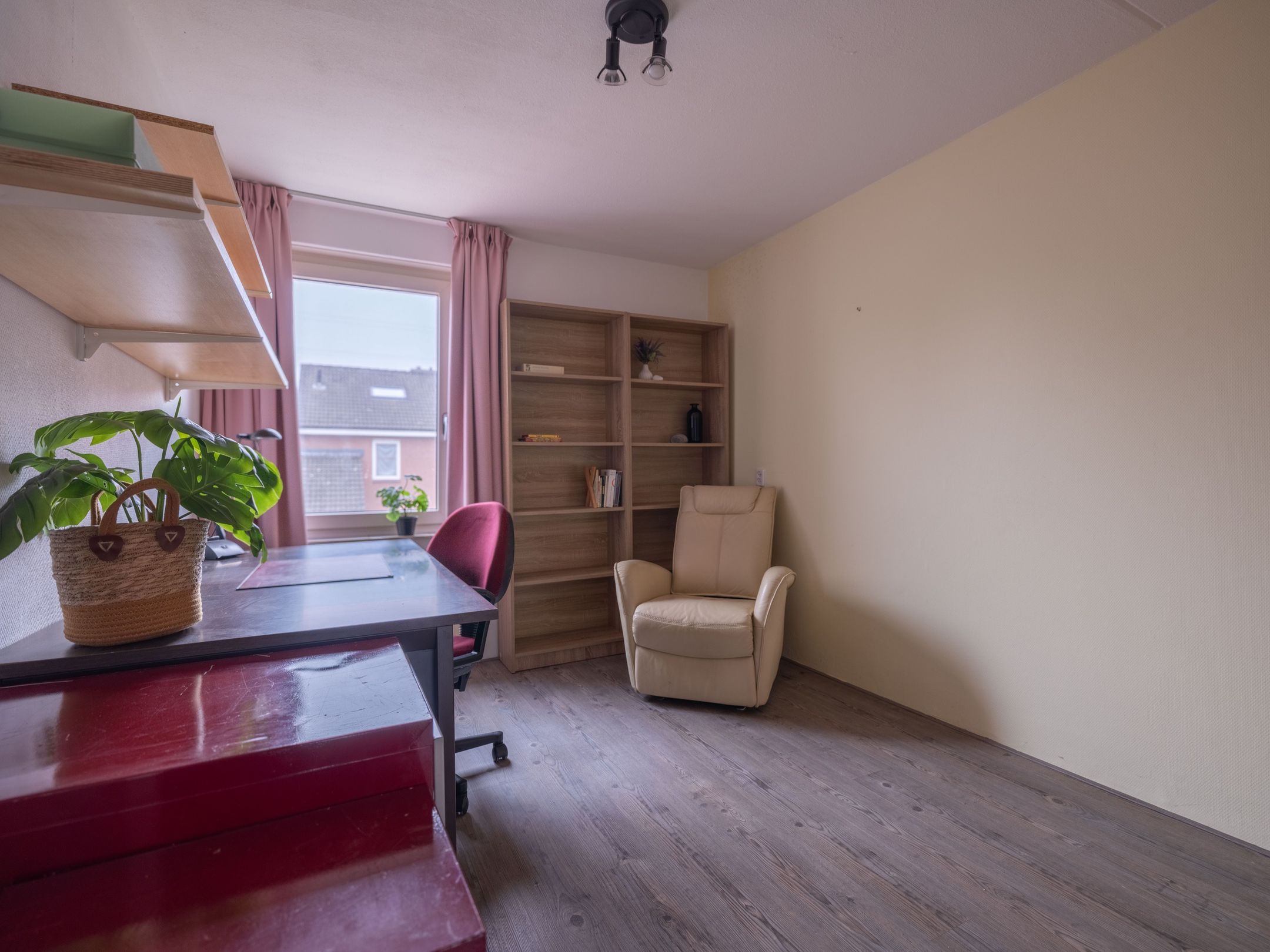 Photo 30 of Moezel 45