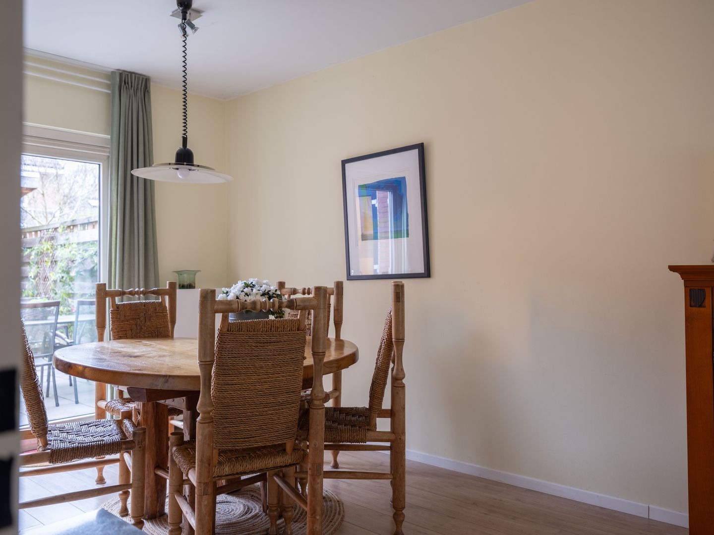 Photo 14 of Moezel 45