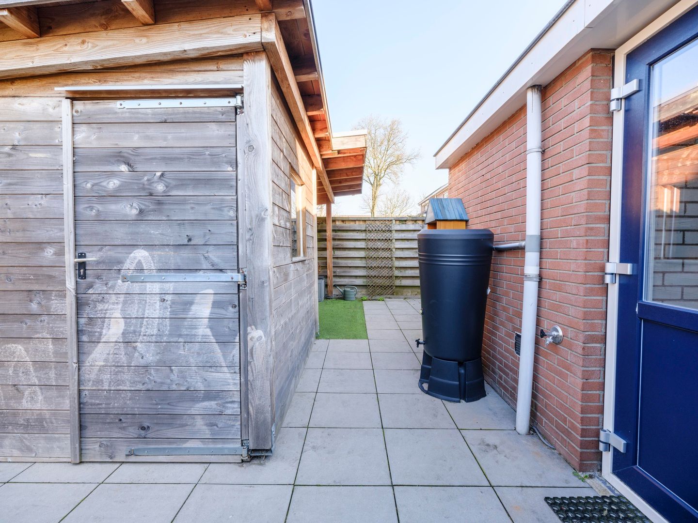 Photo 40 of Moezel 45