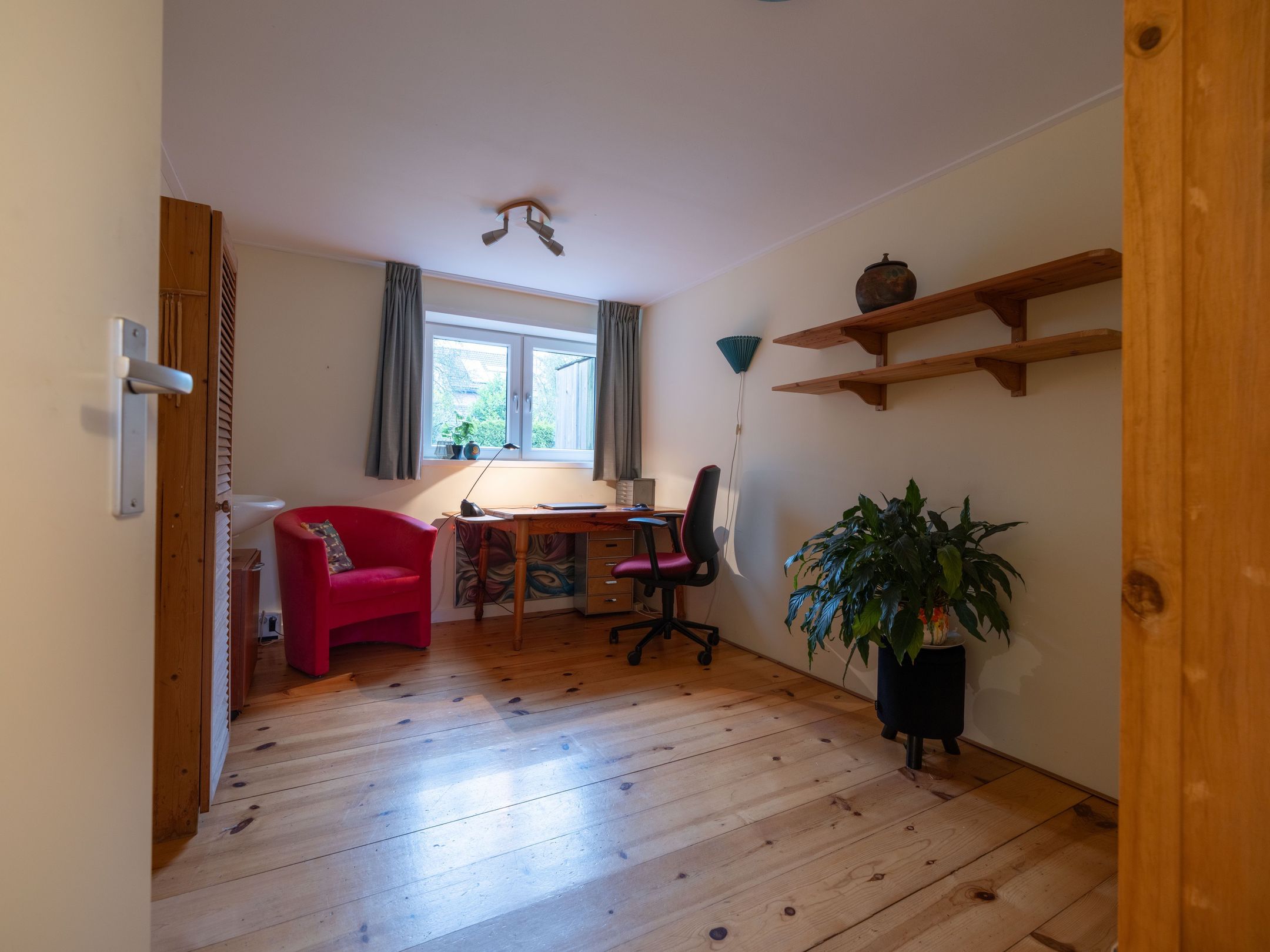 Photo 18 of Moezel 45