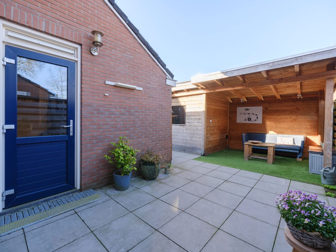 Photo 38 of Moezel 45