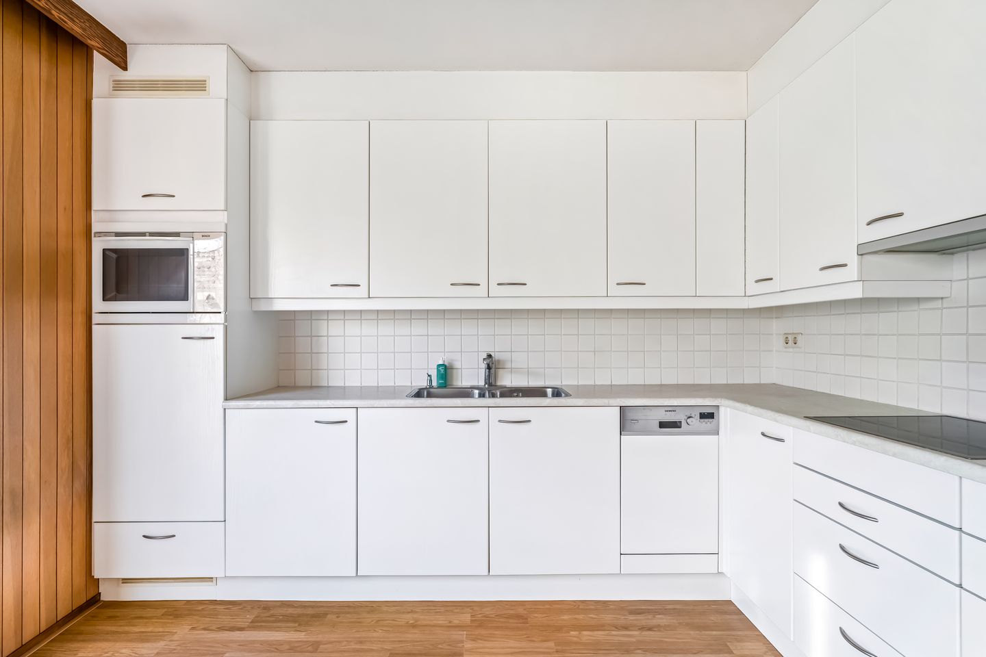 Spacious Family Home with Four Bedrooms in Amersfoort Schothorst — 12
