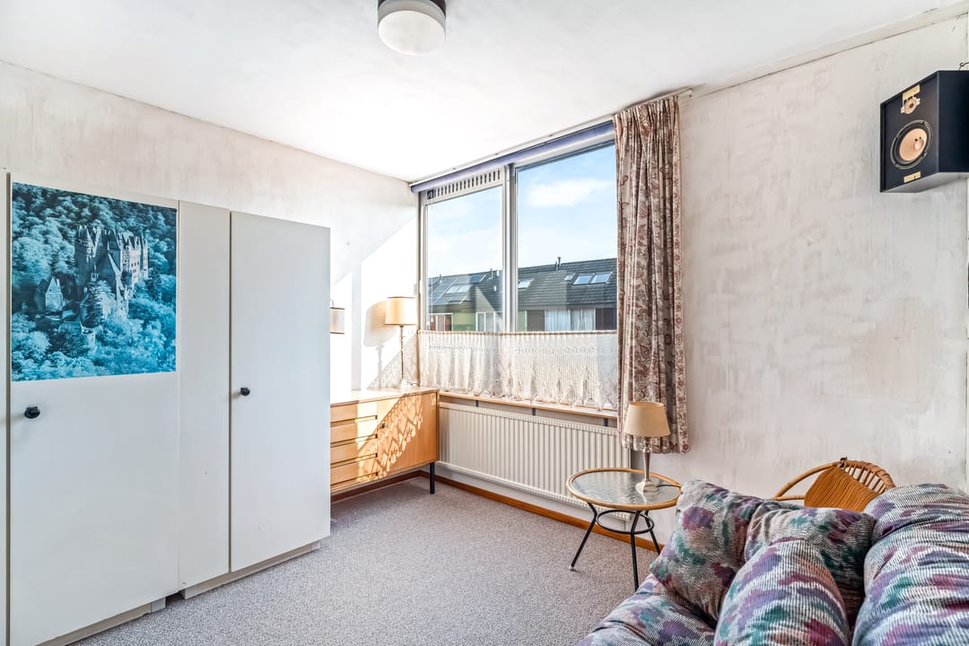 Spacious Family Home with Four Bedrooms in Amersfoort Schothorst — 18