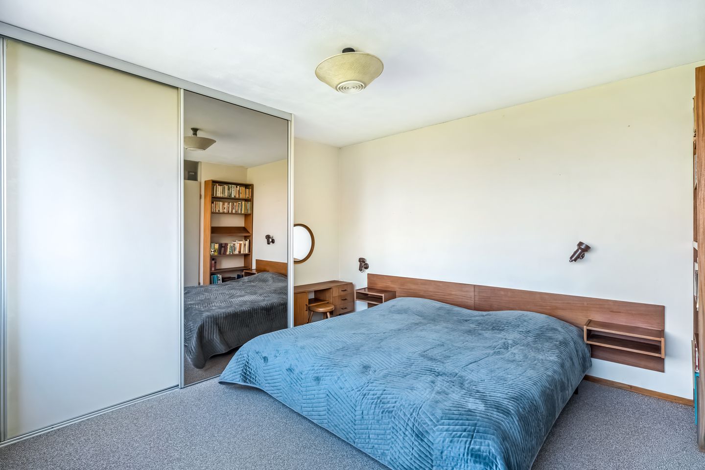 Spacious Family Home with Four Bedrooms in Amersfoort Schothorst — 16