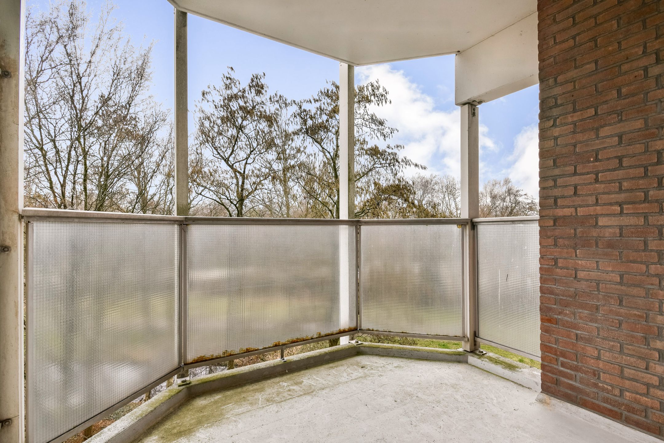 Foto 9 van Logger 252