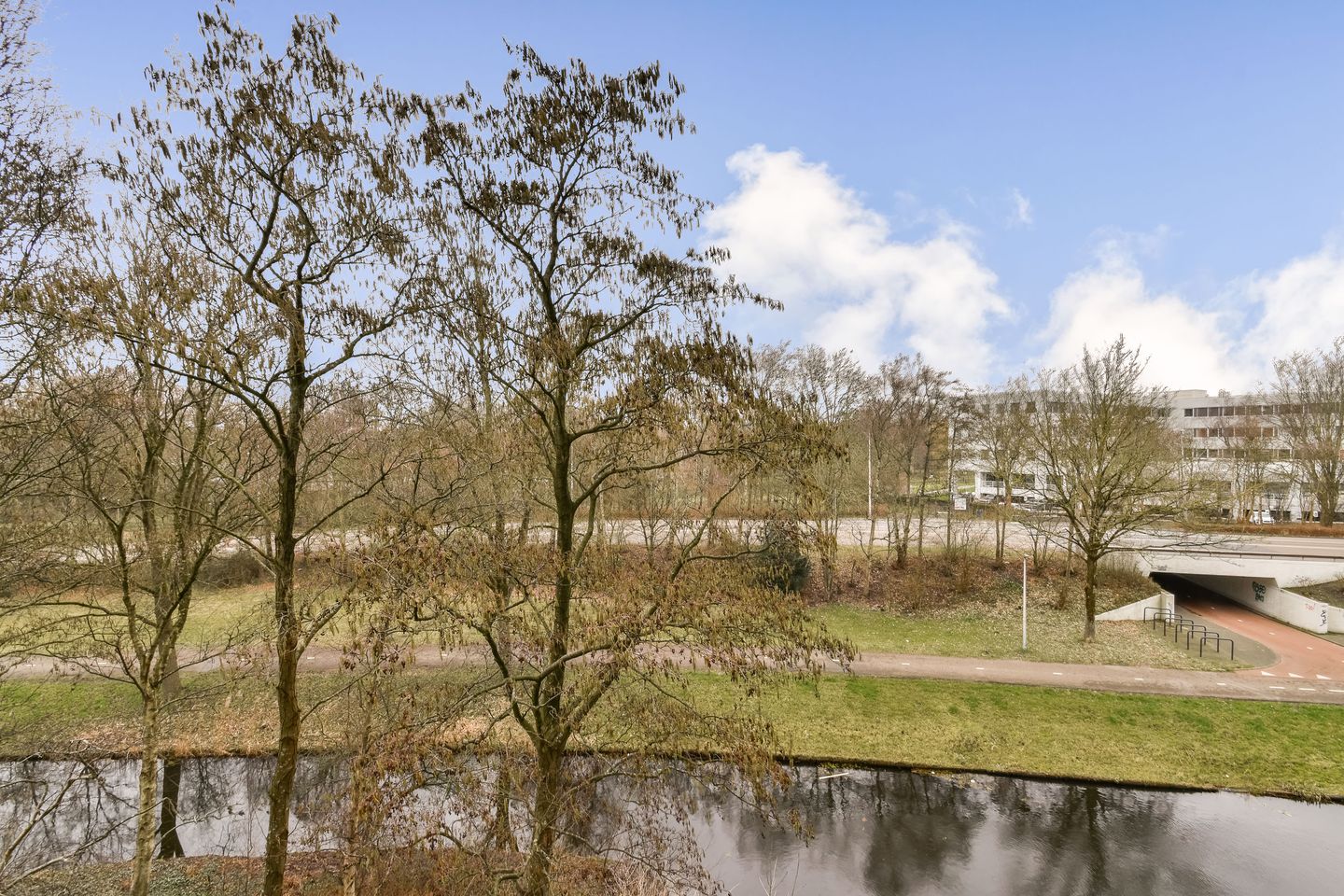 Foto 10 van Logger 252