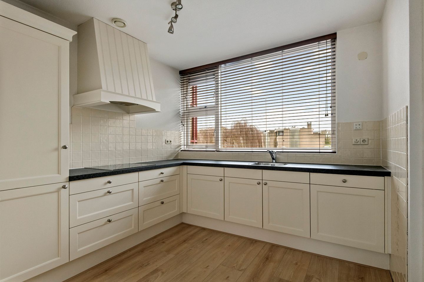 Foto 29 van Concordiaweg 137