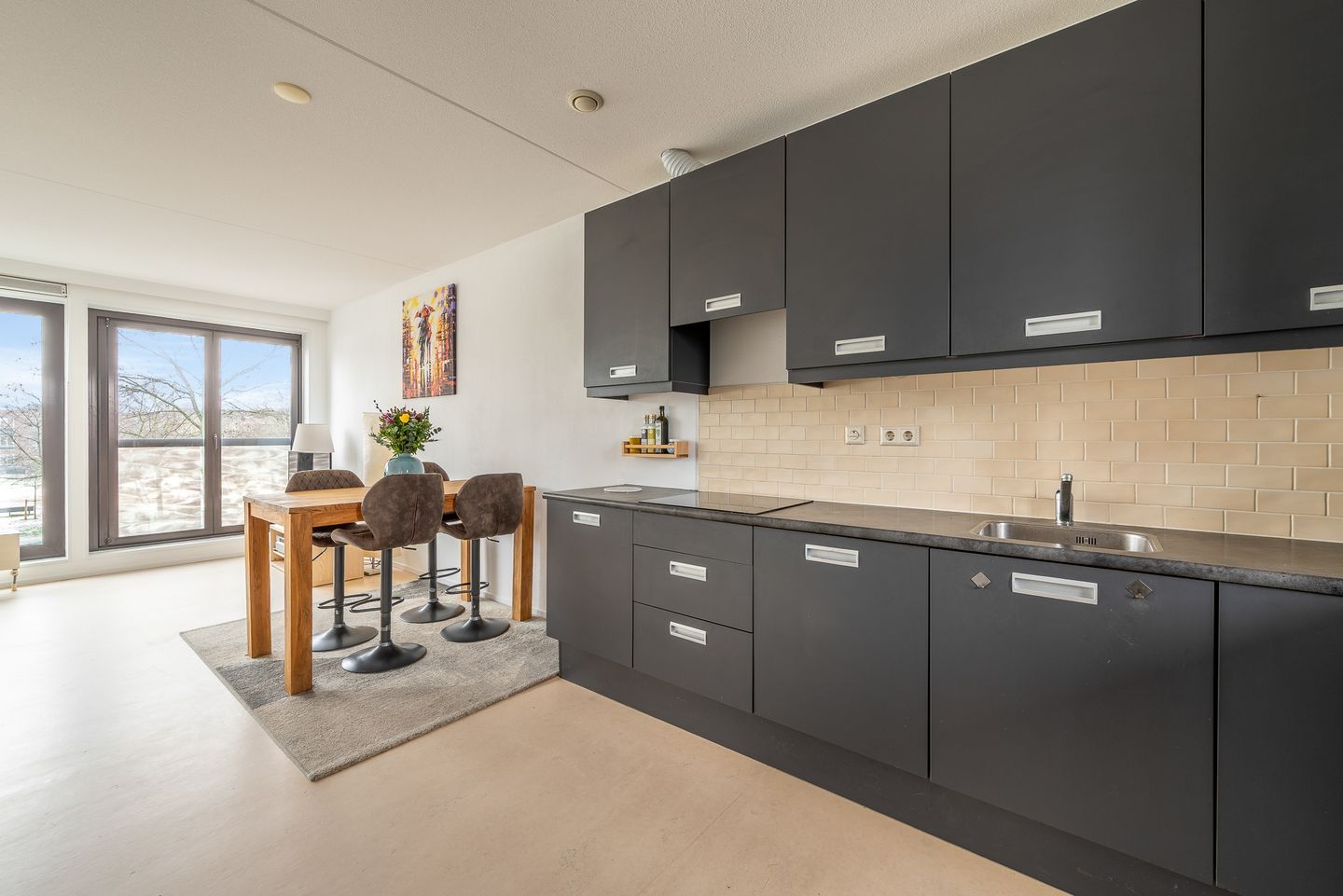 Foto 4 van Eva Besnyöstraat 413