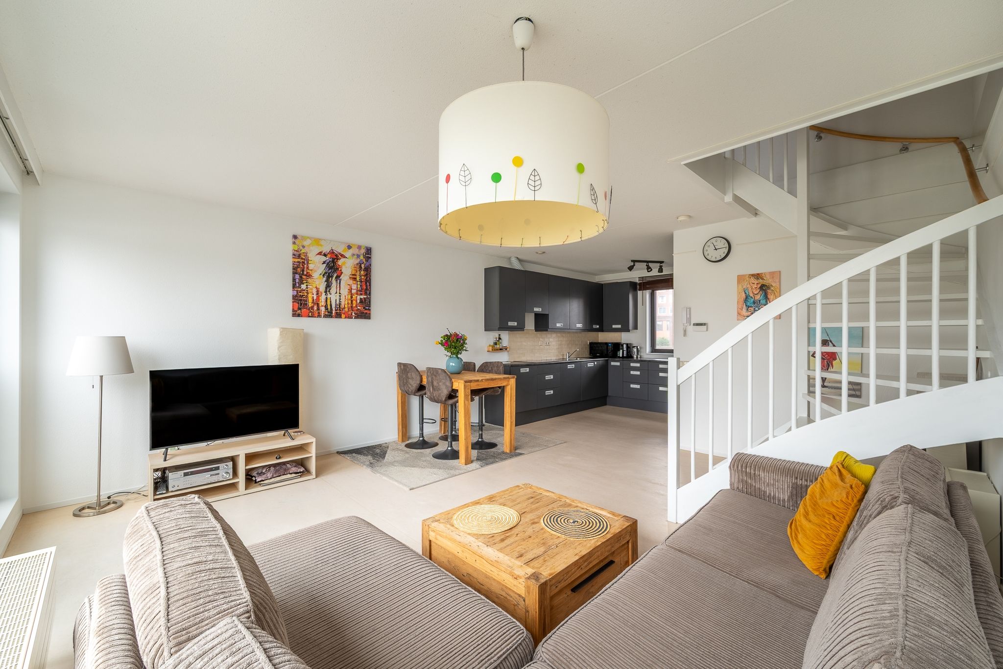 Foto 9 van Eva Besnyöstraat 413