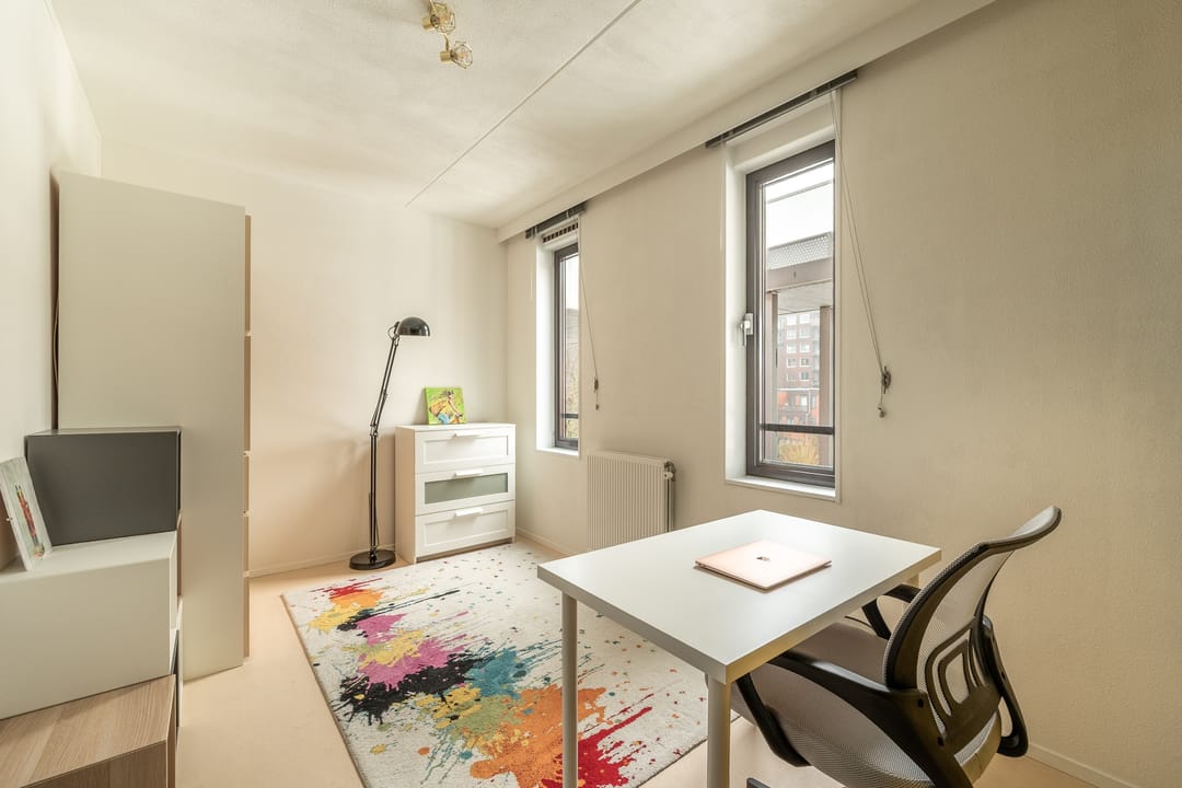 Foto 16 van Eva Besnyöstraat 413