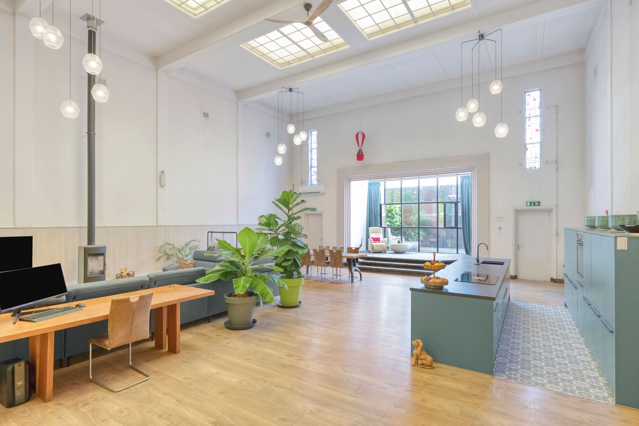 Photo 15 of Stationsstraat 15