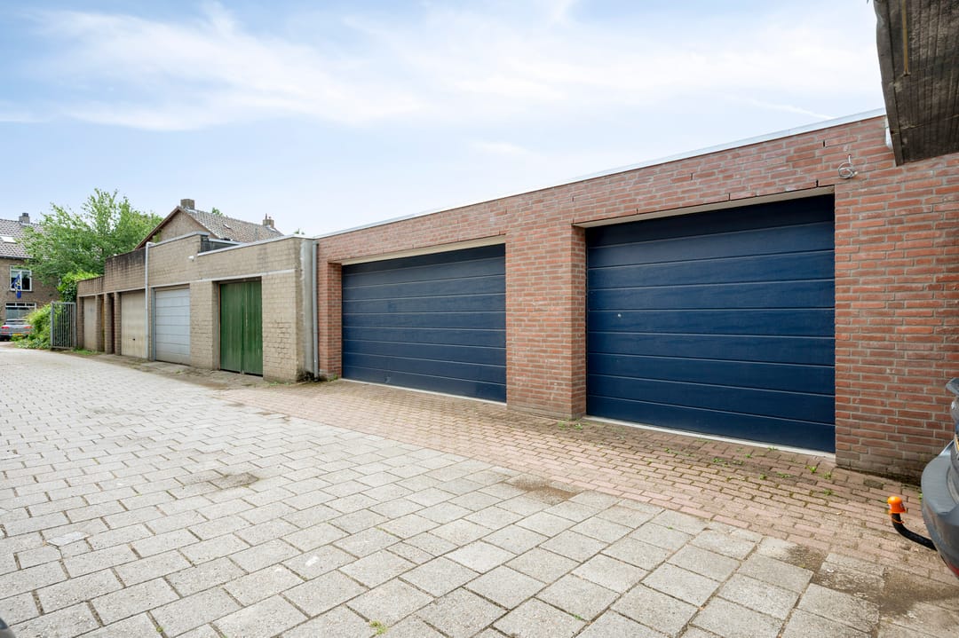 Photo 38 of Stationsstraat 15