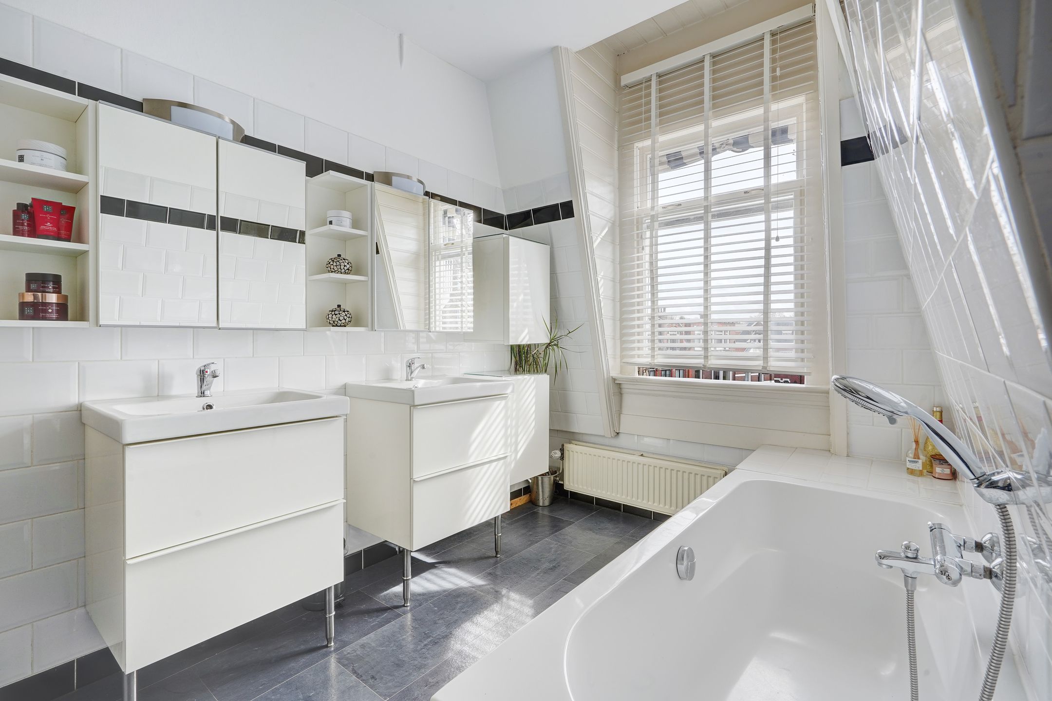 Foto 33 van Neptunusstraat 56