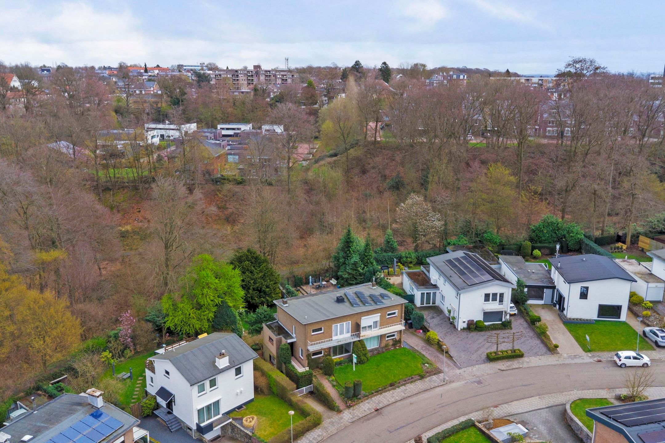 Foto 57 van Willem II-laan 12