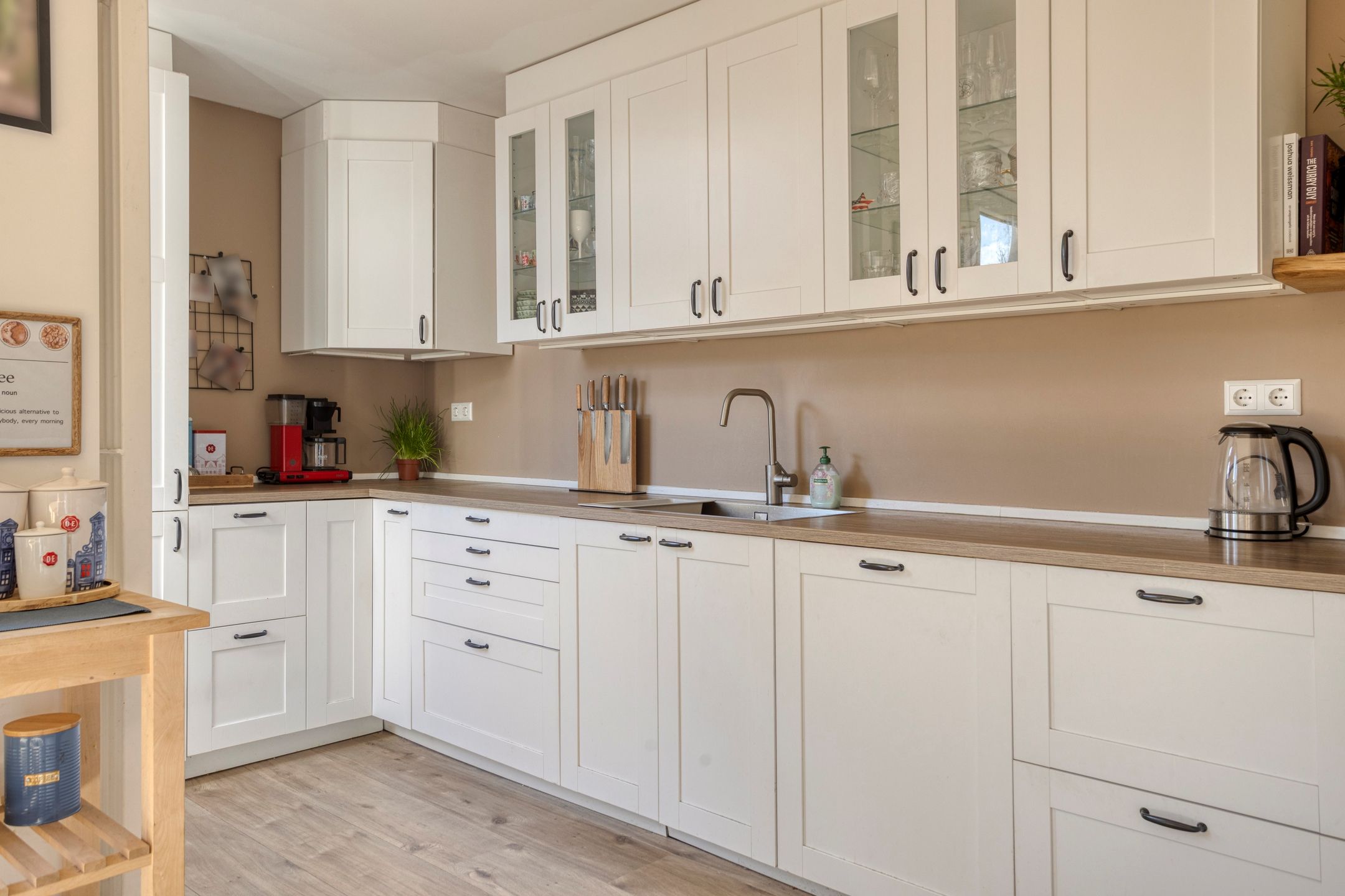 Foto 9 van Deken Waarestraat 18