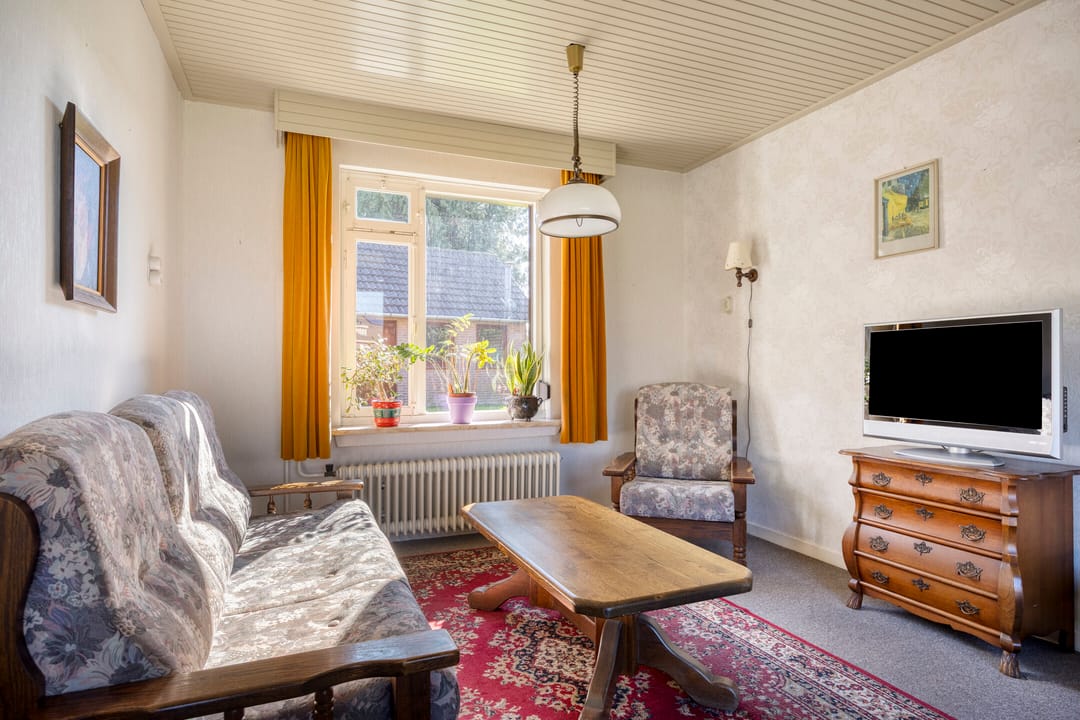 Photo 13 of Antoniusstraat 11