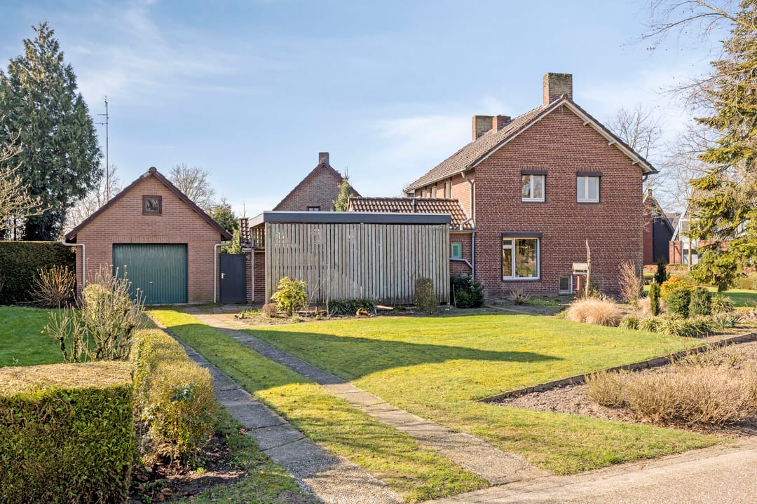 Photo 7 of Antoniusstraat 11