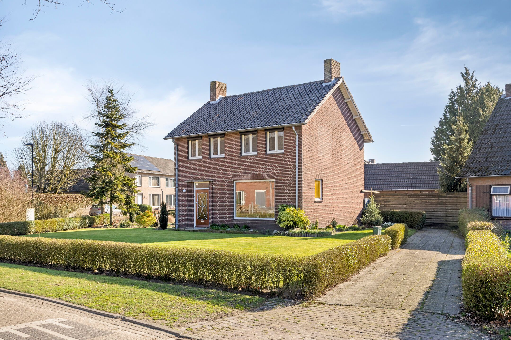 Buying a house in The Netherlands., Antoniusstraat 11