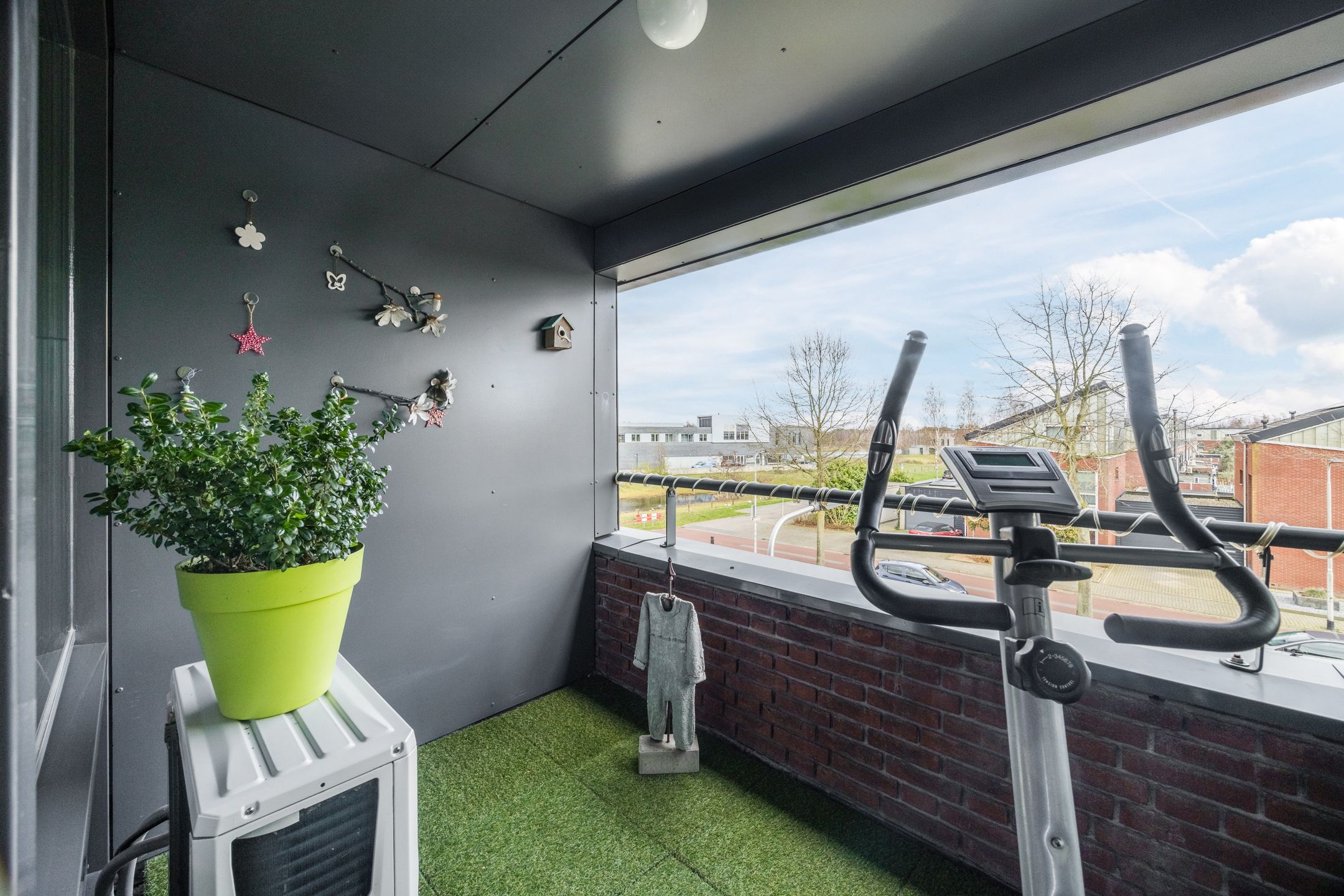 Foto 27 van Schipluidenlaan 14