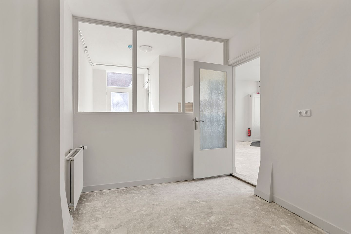 Bekijk foto 3 van Margrietstraat 9