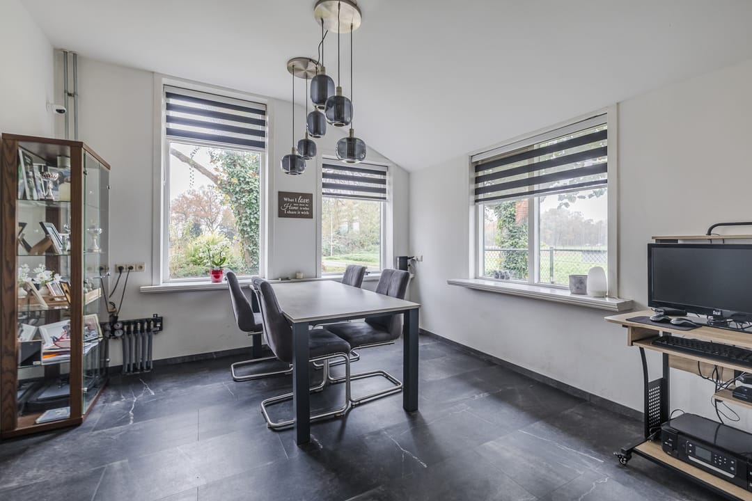 Foto 16 van Stobbenweg 4