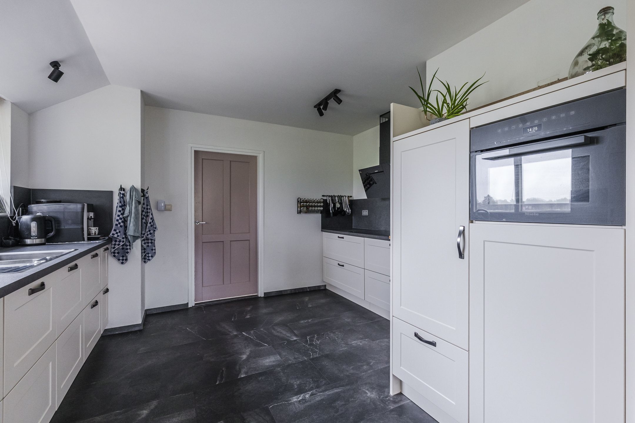 Foto 21 van Stobbenweg 4