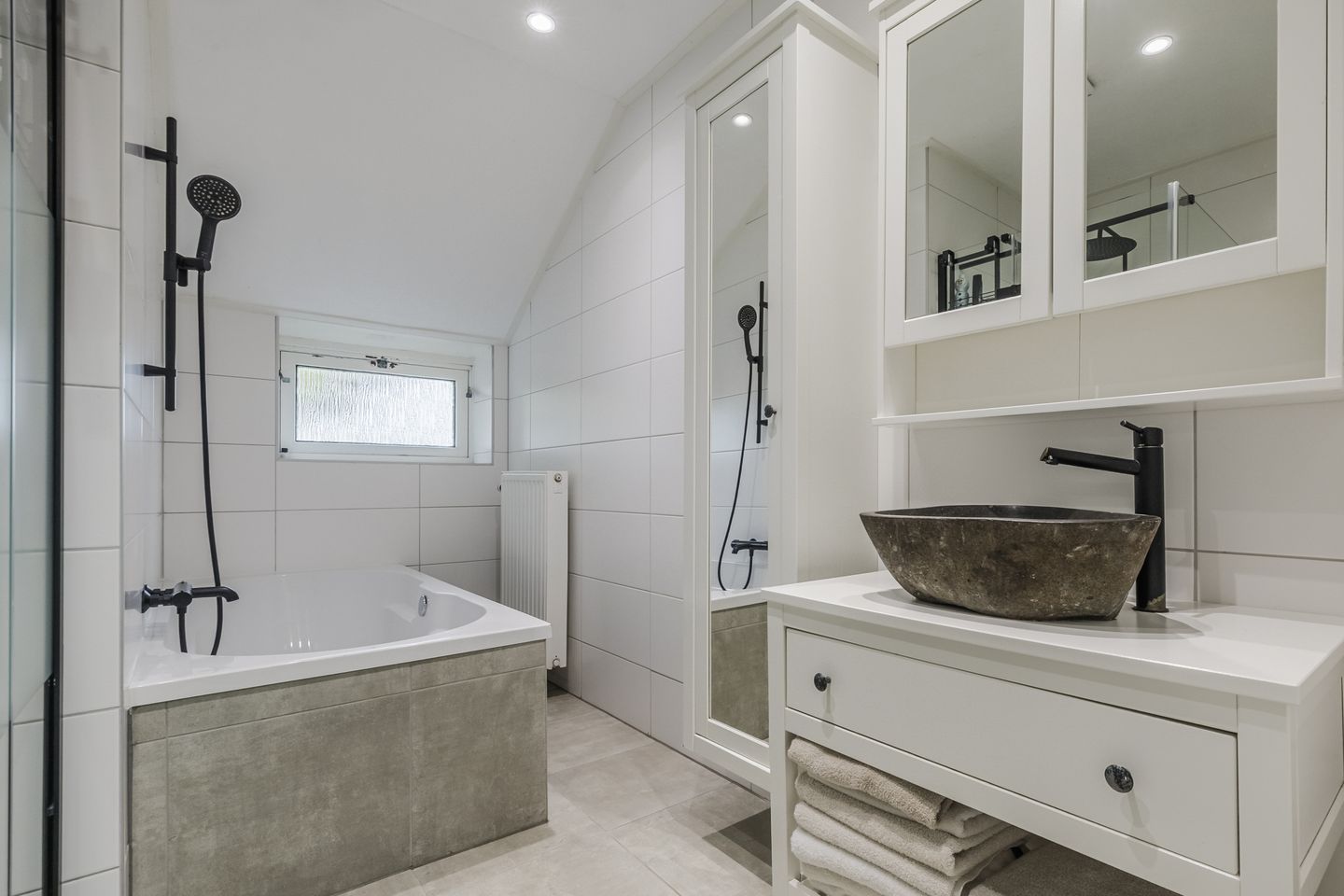 Foto 29 van Stobbenweg 4