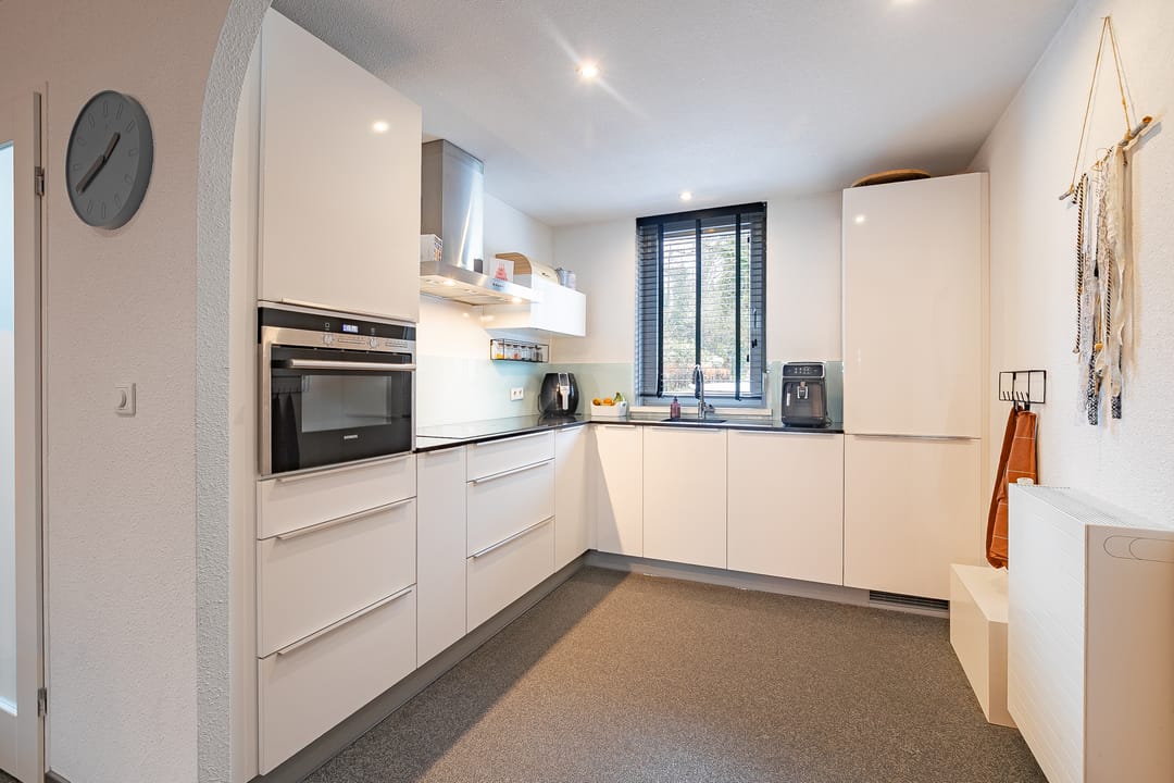 Photo 11 of Berghofstraat 9