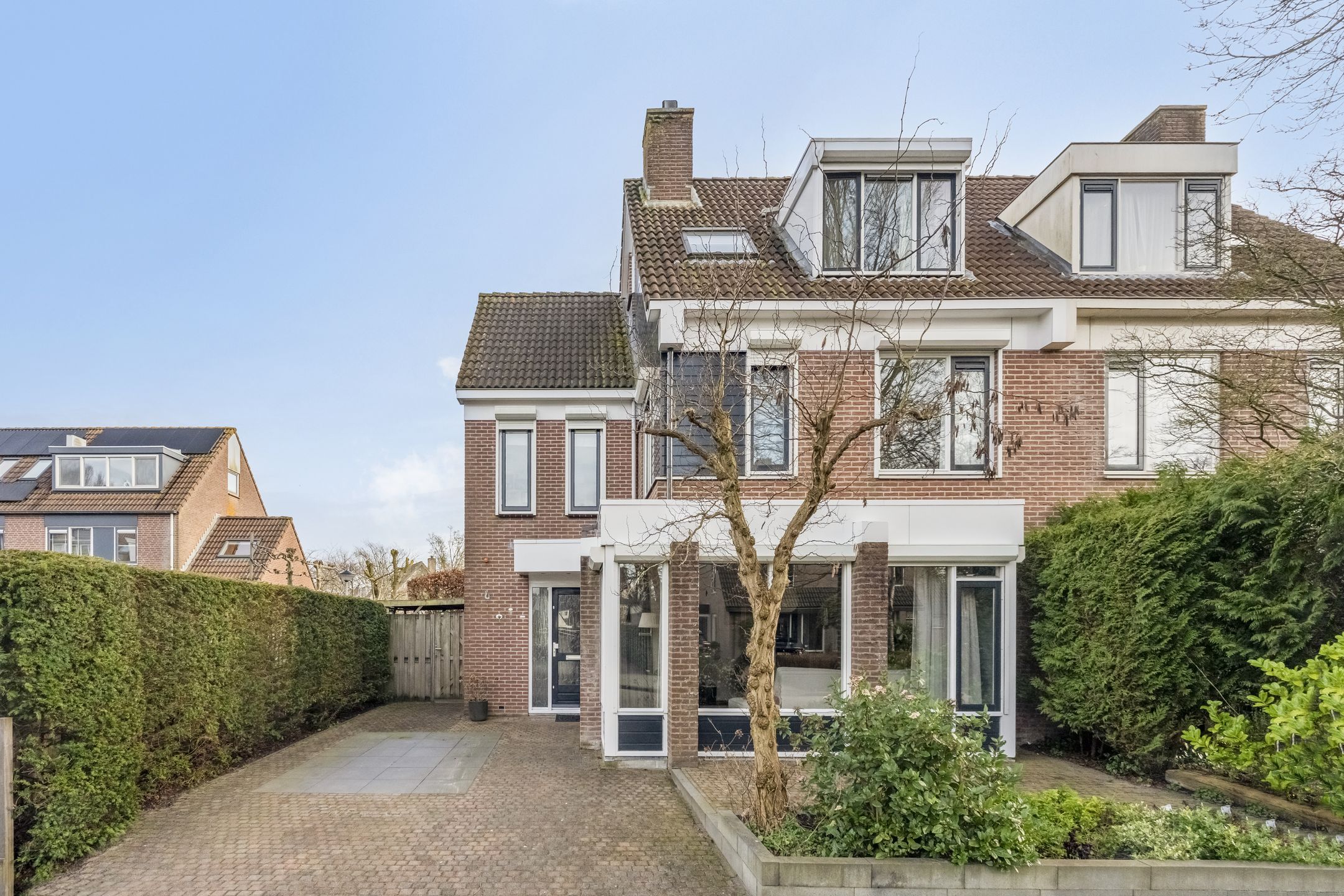 Buying a house in The Netherlands., Bereklauw 1
