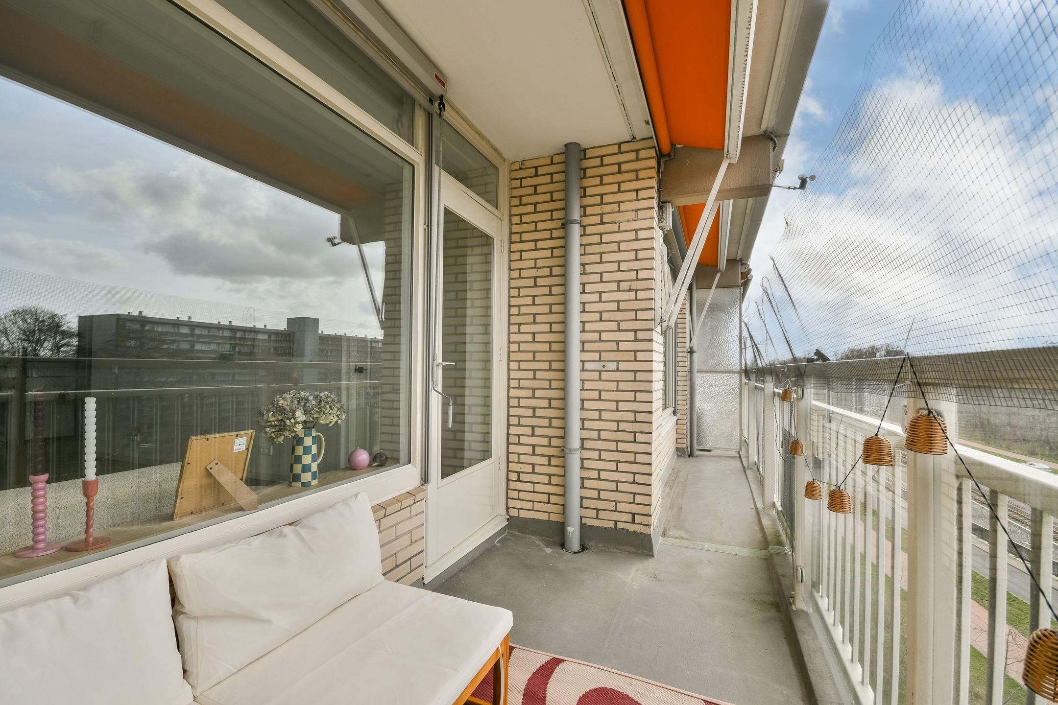 Foto 18 van Westelijk Halfrond 387