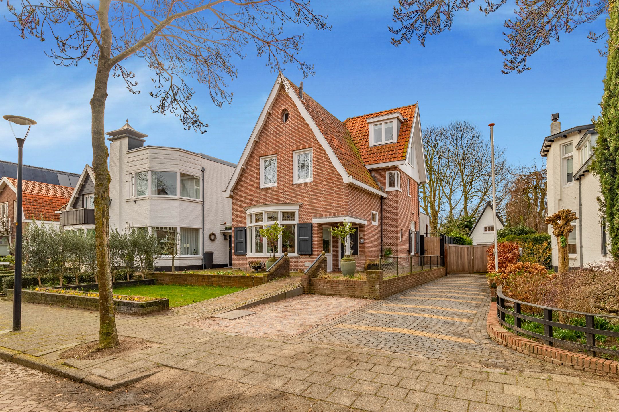 Buying a house in The Netherlands., Dr. Schuitstraat 36