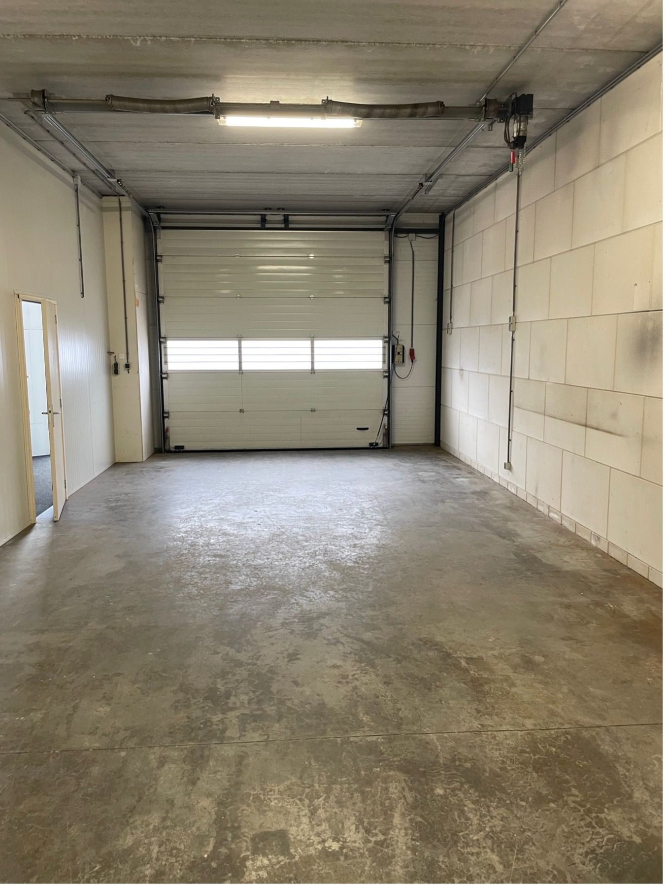 View photo 3 of Kauwenhoven 70