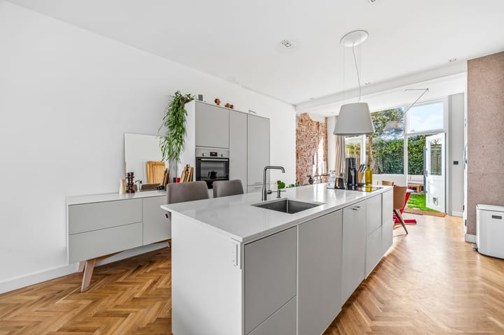 Photo 2 of Beeklaan 361-A