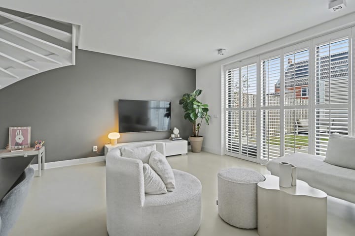 Foto 3 van Dagpauwoog 2