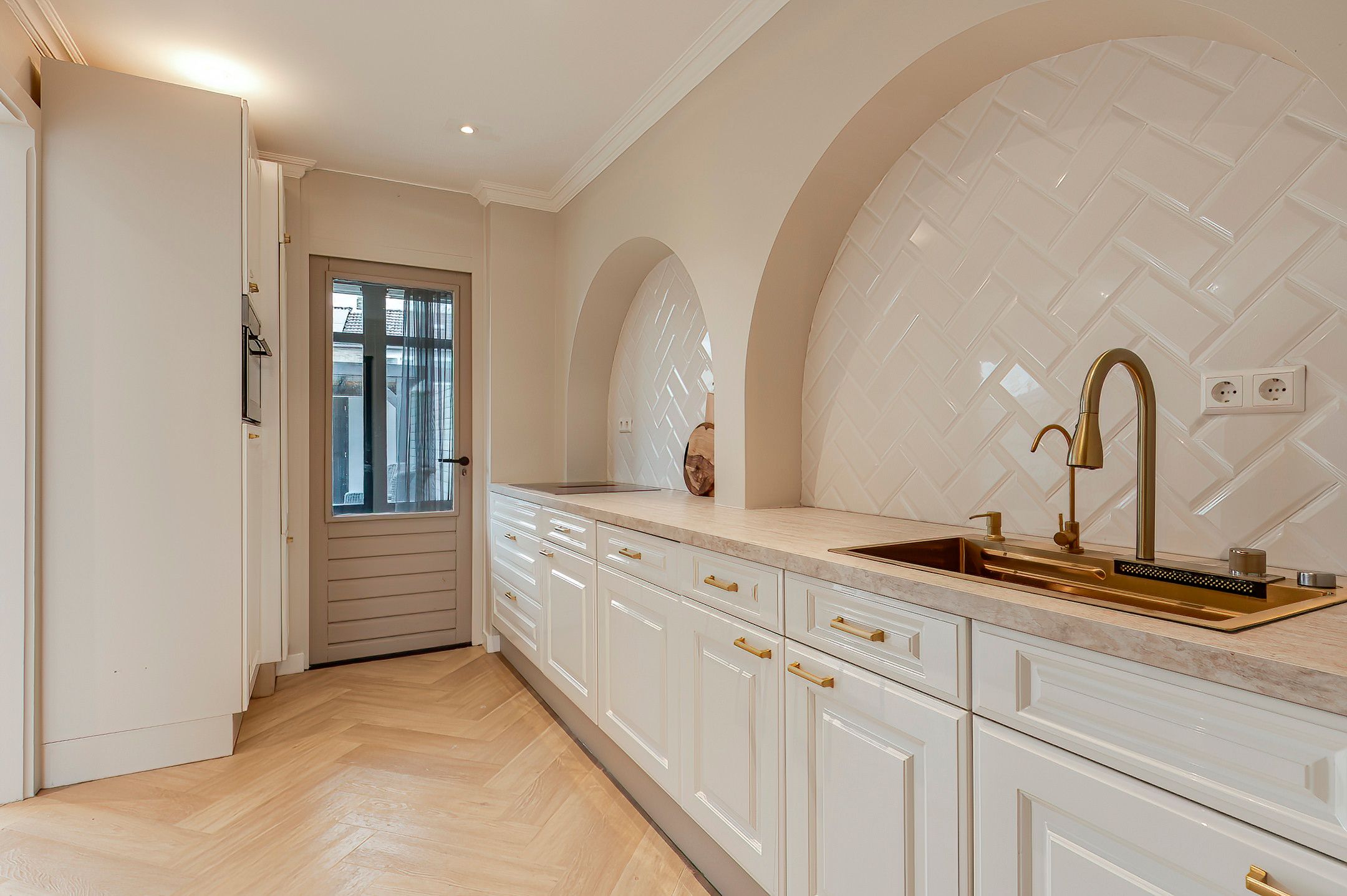 Foto 9 van Raamweg 29